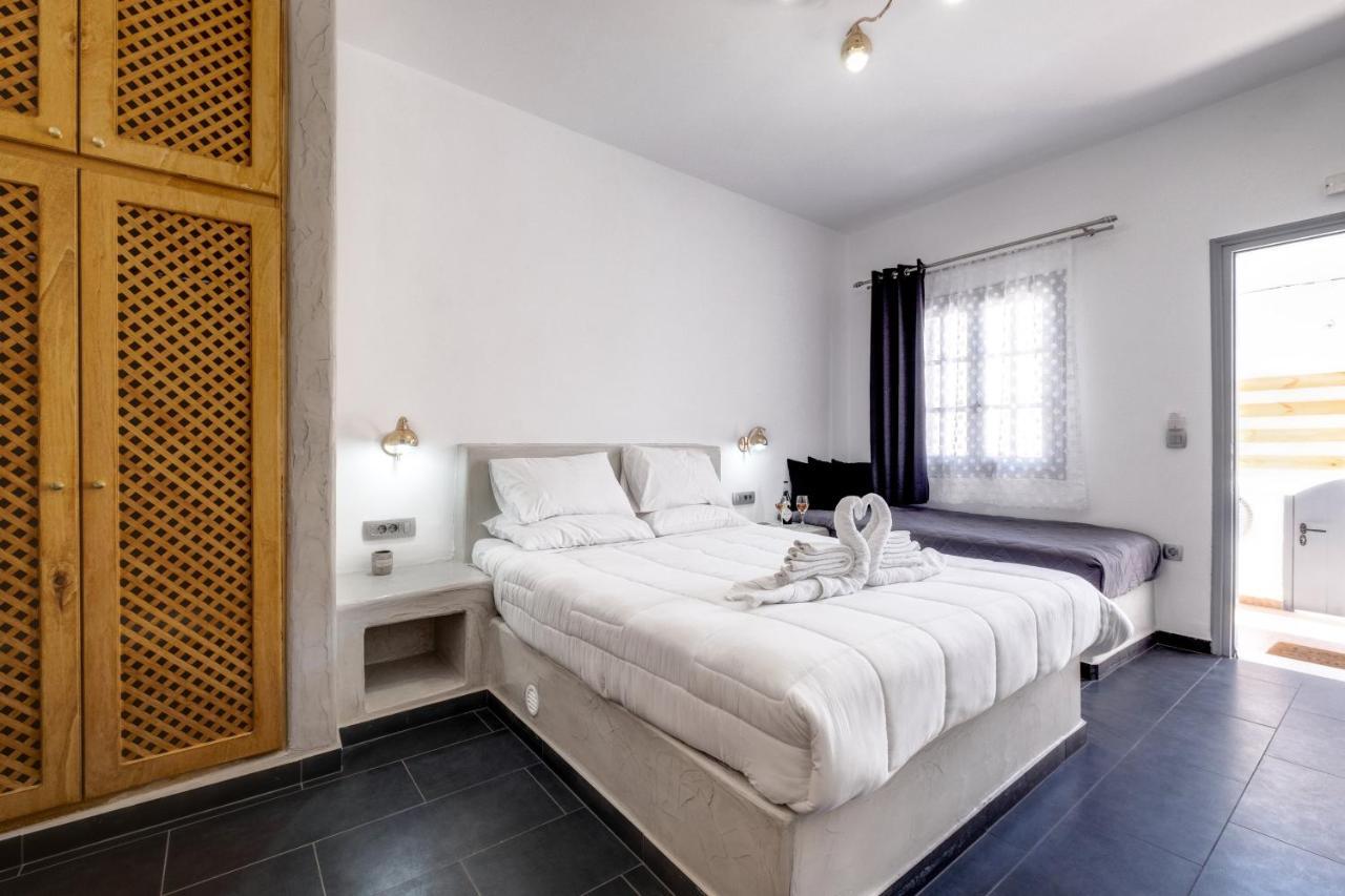 Beach Houses Santorini Kamári エクステリア 写真